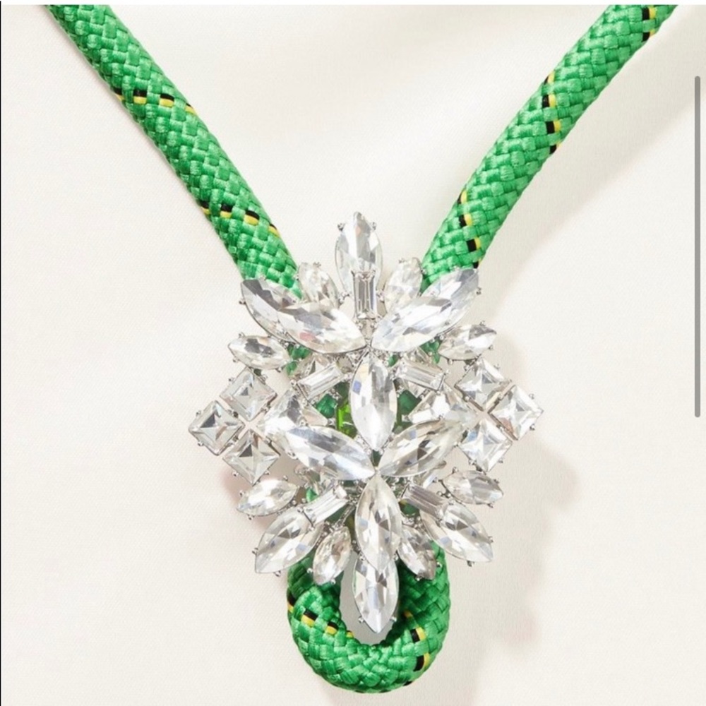 Stella & Dot | VividGreen Crystal LTD Edition ‘Know the Ropes’ Jeweled N… - Picture 4 of 8